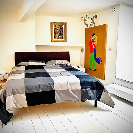 Nolo 12 - Duomo In 10 Minutes Apartment